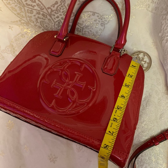 🔥HOST PICK🔥 guess limited edition 2 way bag - Picture 14 of 16